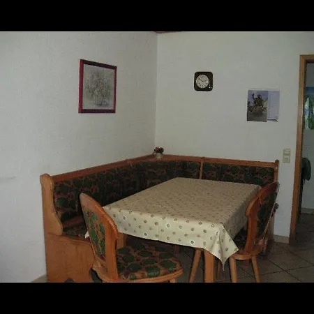 Apartment Haus Lorenz *